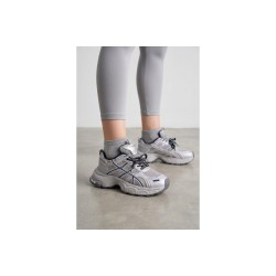 Кросівки жіночі Fashion сірі з екошкіри та текстилю